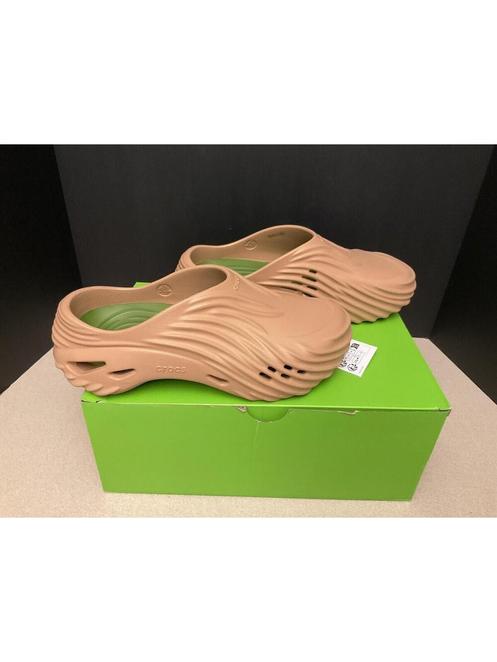 New! Crocs Echo Wave Clog In Cork Color. Mens Size 8. Womens 10. Awesome Clogs!